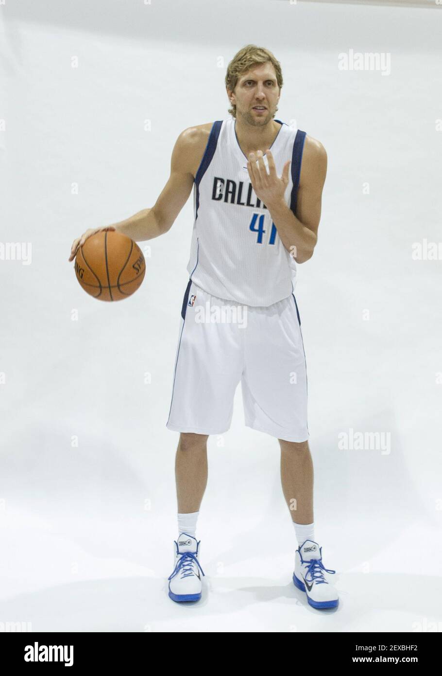 Sept 28, 2015: Dallas Mavericks forward Dirk Nowitzki #41 poses during the Dallas Mavericks Media Day held at the American Airlines Center in Dallas, TX (Photo by Cal Sport Media) *** Please Use Credit from Credit Field *** Stock Photo