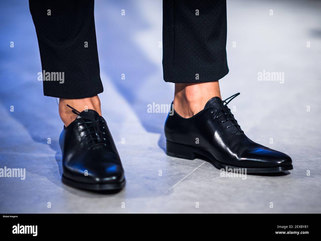 GuimarÃƒÂ£es, 05/10/2015 - Cristiano Ronaldo presented this morning its new  collection of CR7 Shoes on platform of Arts. (Gonzalo Delgado / Global  Images) *** Please Use Credit from Credit Field *** Stock Photo - Alamy