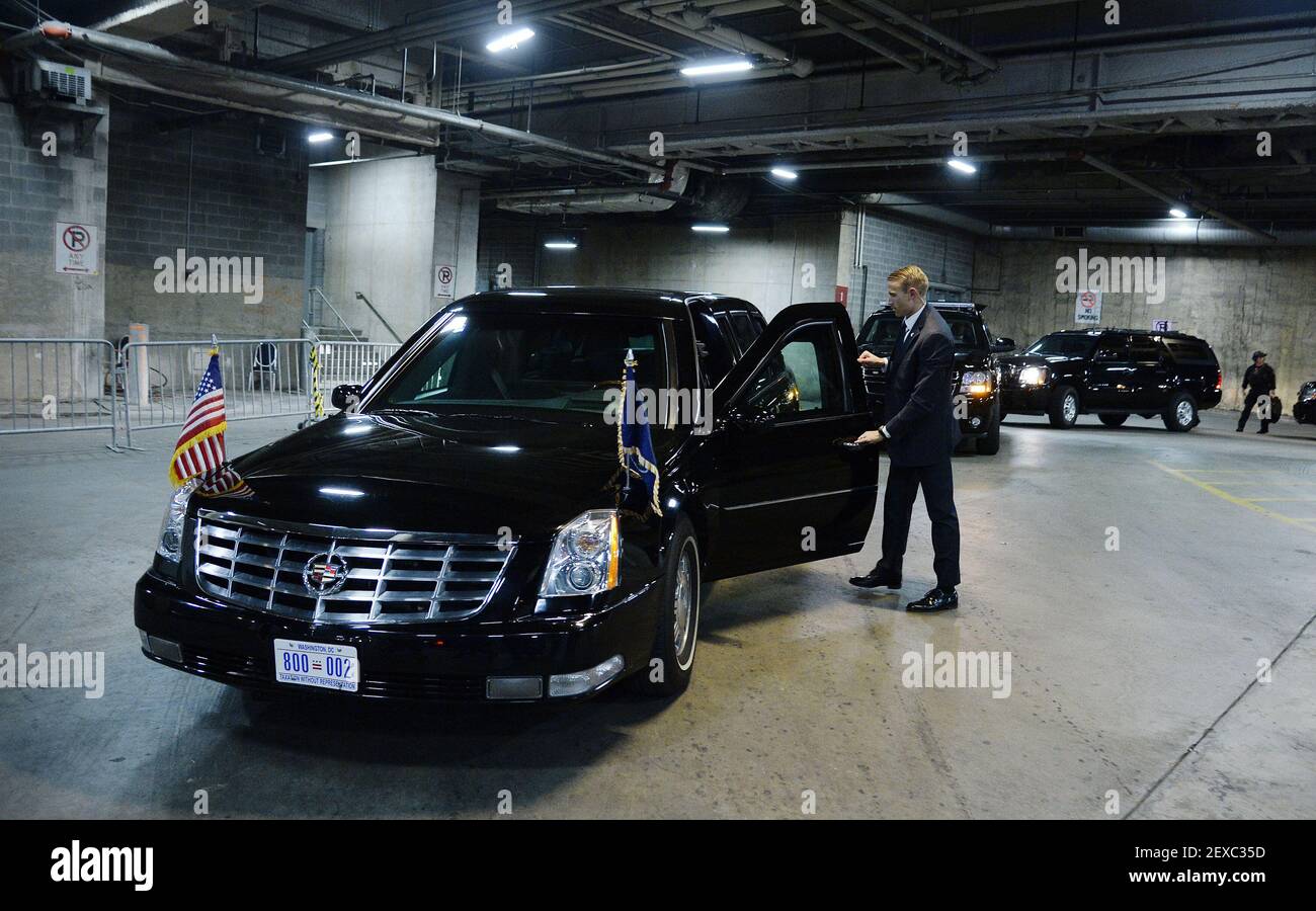 WASHINGTON, DC - OCTOBER 8: A Secret Service Agent stands still next to U.S. President Barack Obama's car named "the beast" in a underground parking at the Congressional Hispanic Caucus Institute's 38th Anniversary Awards Gala at the Washington Convention Center October 8, 2015 in Washington, DC.(Photo by Olivier Douliery/Pool) *** Please Use Credit from Credit Field *** Stock Photo