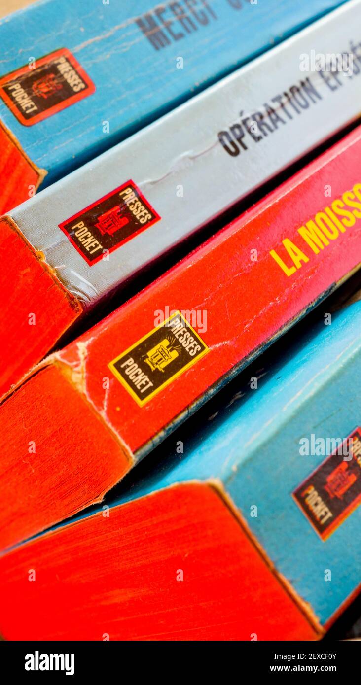French pocket editions hires stock photography and images Alamy
