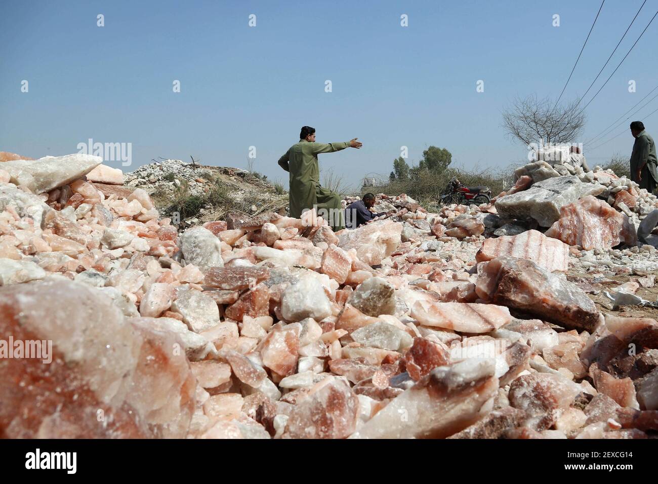 Salt In Pakistan Punjab salt hi-res stock photography and images - Alamy
