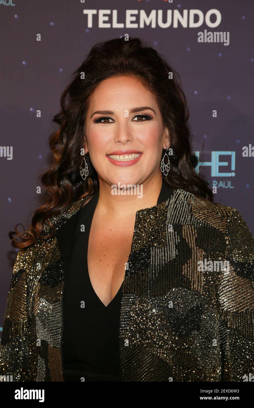 MIAMI, FL - OCTOBER 29: Angelica Vale attends the red carpet premier for  Telemundo's Que Noche! con Angelica and Raul on October 29, 2015 in Miami,  Florida. (Photo by Alberto E. Tamargo) ***
