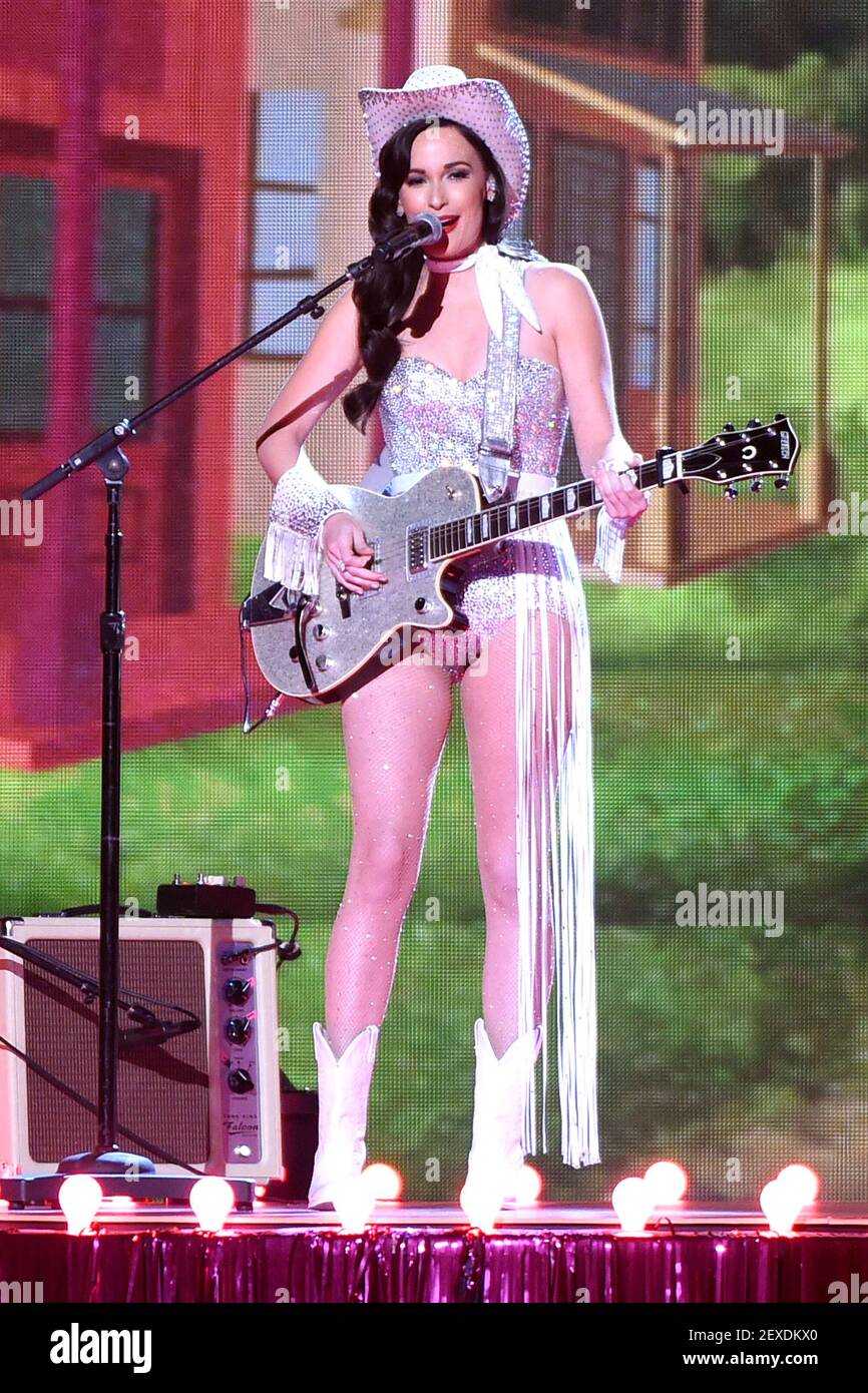 4 November 2015 - Nashville, Tennessee - Kacey Musgraves. 49th CMA