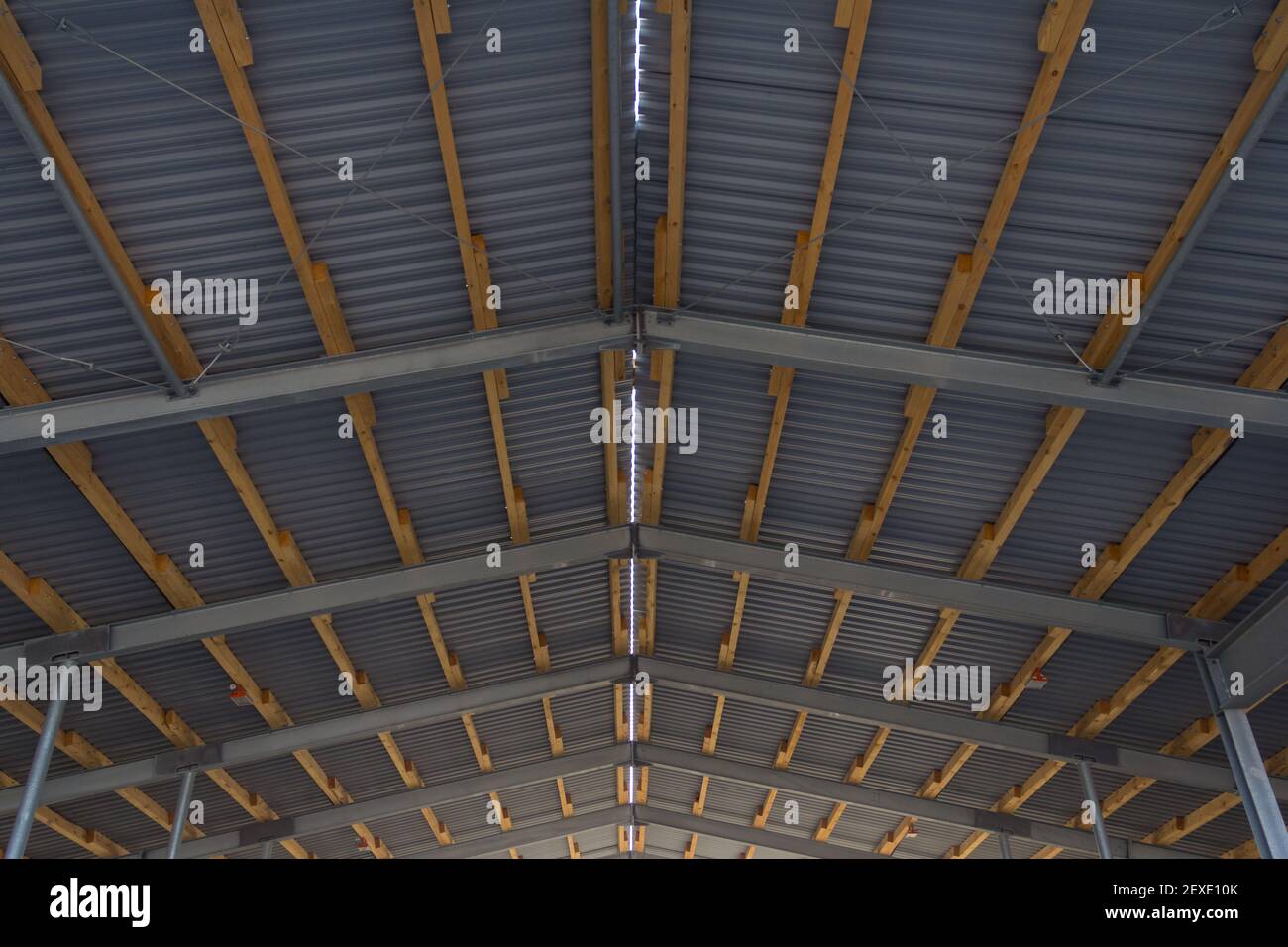 Timber Floor Joists High Resolution Stock Photography And Images Alamy Timber Floor Joists High Resolution Stock Photography And Images Alamy