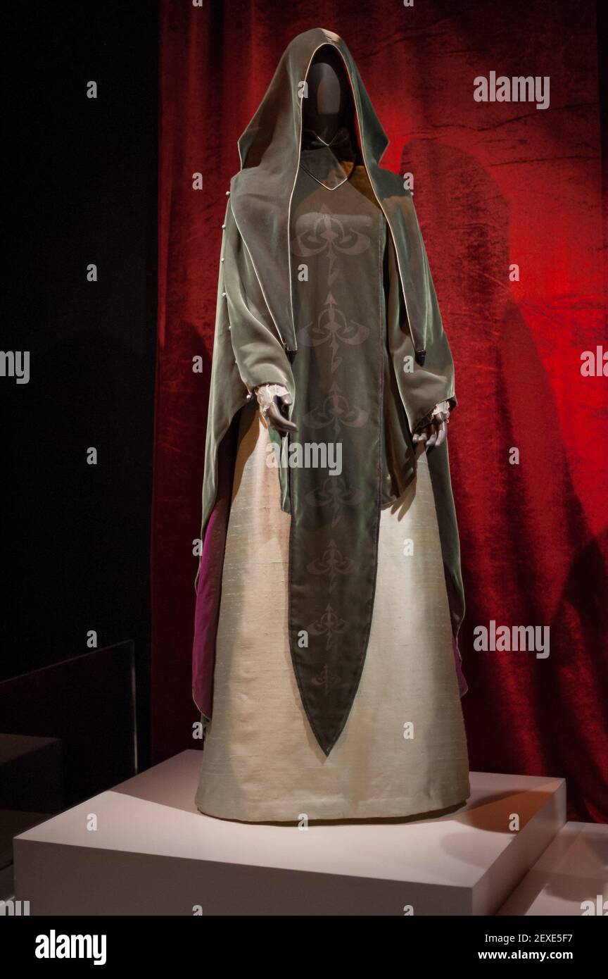 Queen Padme Amidala Hand Maiden Green Parade Gown from The