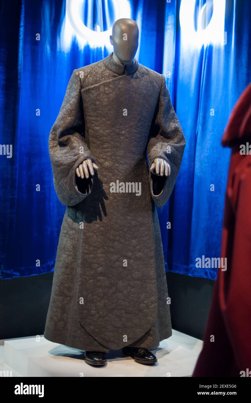 Chancellor Palpatine Trade Federation Robe From Revenge Of The Sith 