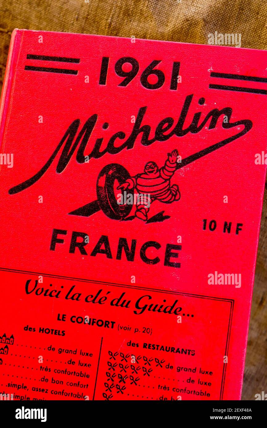 Vintage Michelin red Guide, France Stock Photo - Alamy