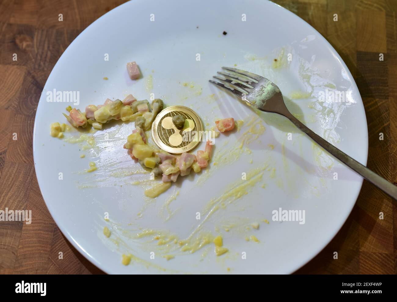 Crypto holder hi-res stock photography and images - Page 2 - Alamy