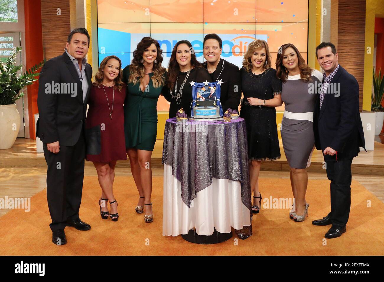 MIAMI,FL - OCTOBER 27: Daniel Sarcos, Adamari Lopez, Rashel Diaz, Angelica  Vale, Raul Gonzalez, Ana Maria Canceco, Neyda Sandoval Diego Schoening are  seen on set of 'Un Nuevo Dia" at Telemundo Headquarters