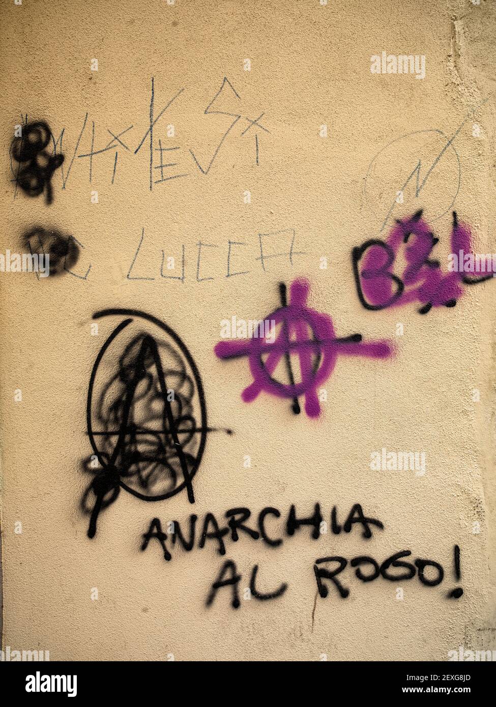Tuscan wall Stock Photo