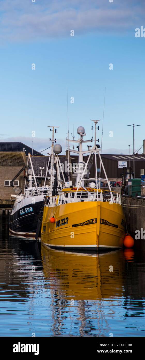 Fishing nets boats macduff hi-res stock photography and images - Alamy