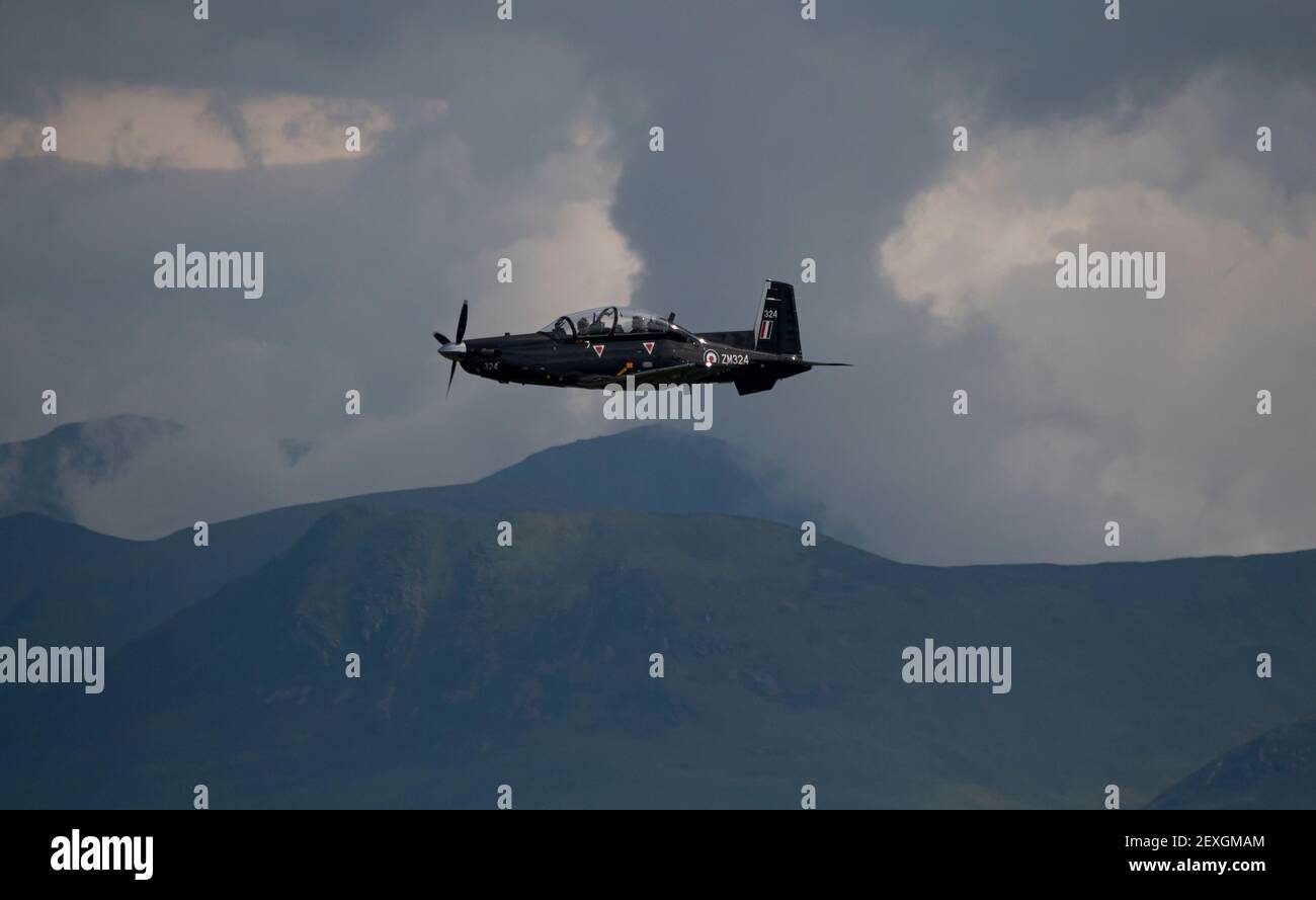 Texan T1 from RAF Valley training in the Lake District (Low Fly Area 17), Cumbria, UK Stock Photo