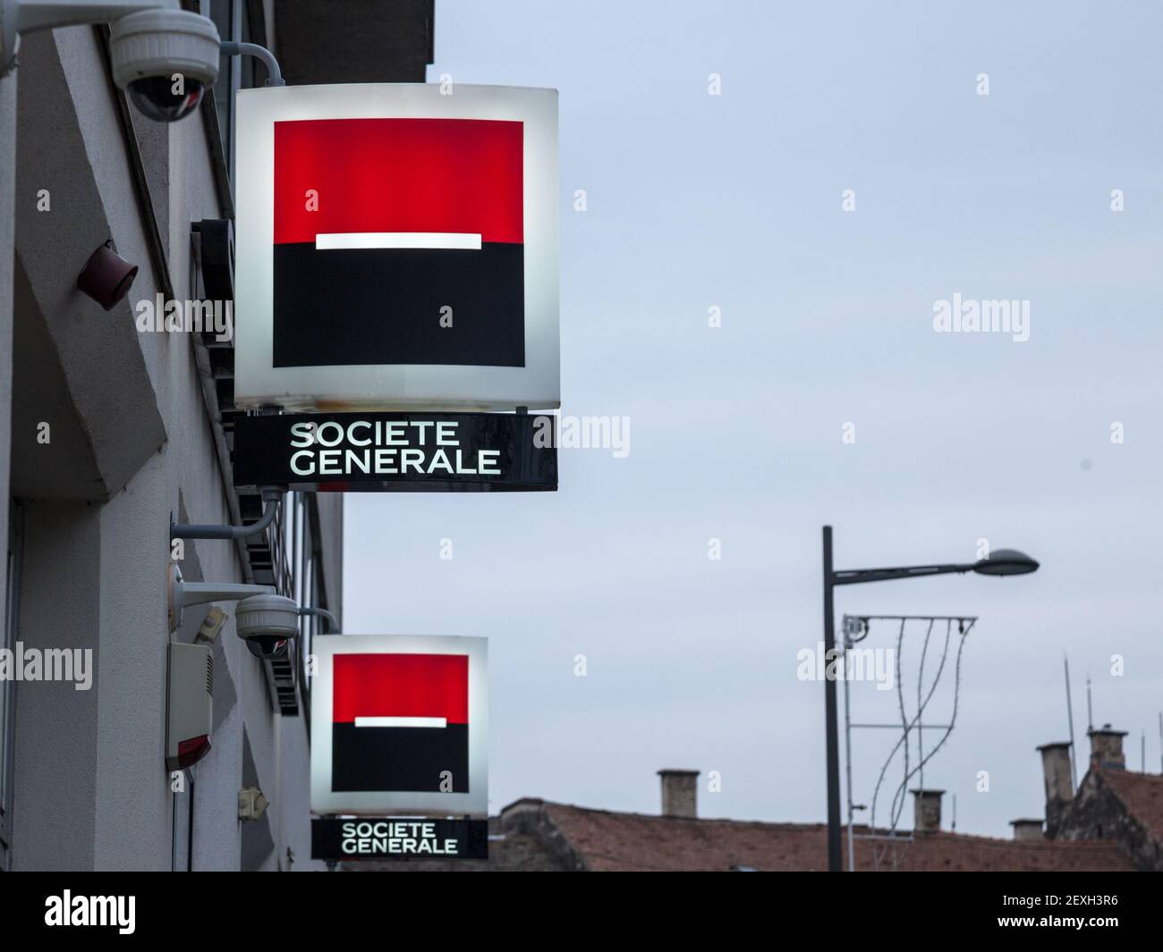 Societe Generale Logo High Resolution Stock Photography And Images Alamy