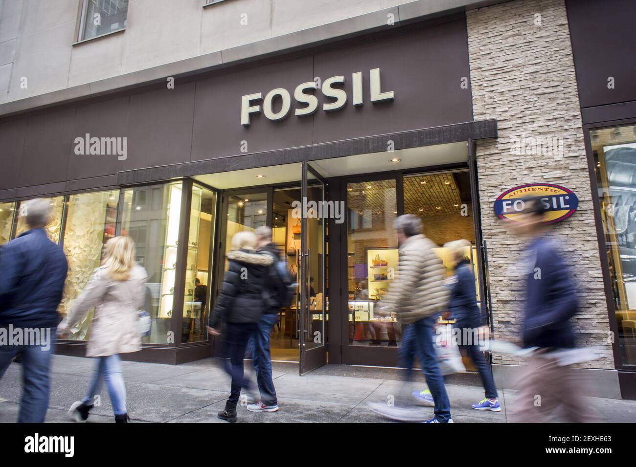 Fossil company clearance store