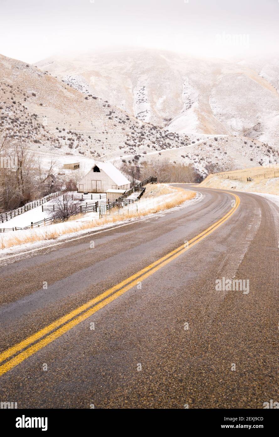 Snake River Valley Ranch Snow Falls Rural Farm House Stock Photo Alamy