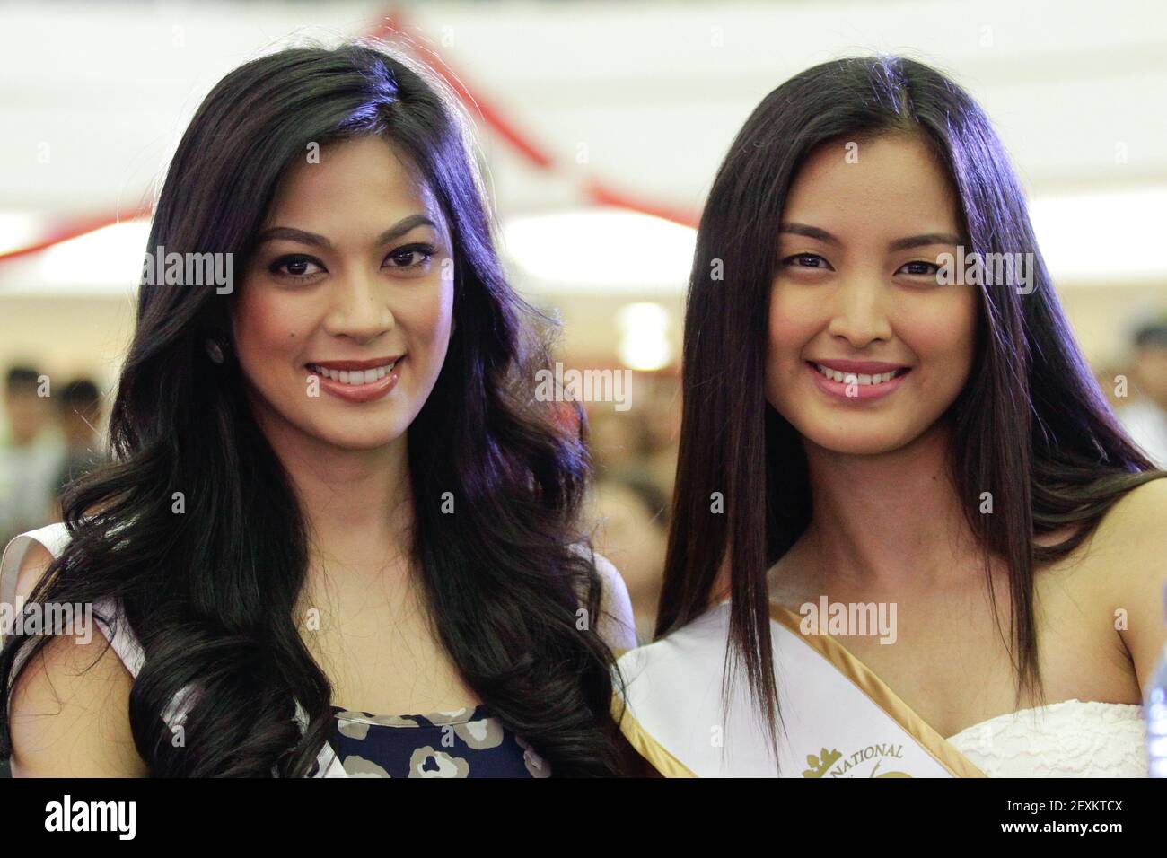 Quezon City, Philippines - Judges for Binibing Pilipinas 2014, Miss Universe 3rd runner up Ariella Arida (L) and Miss Supranational 2013 Mutya Johana Datul (R) pose for a picture. (Photo by Mark Cristino/Pacific Press/Sipa USA) Stock Photo