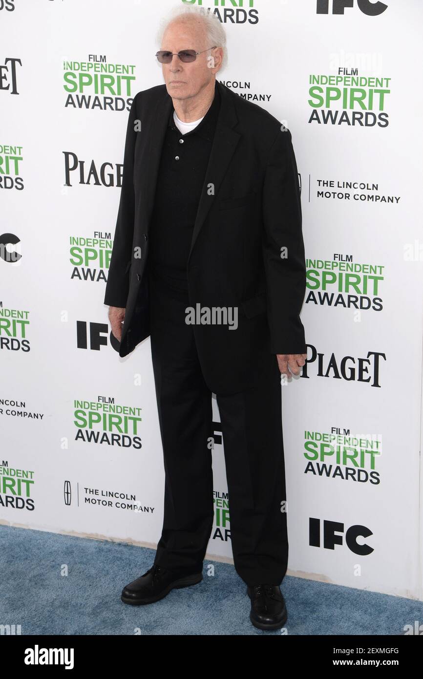 Actor Bruce Dern arrives at the 2014 Film Independent Spirit Awards at ...