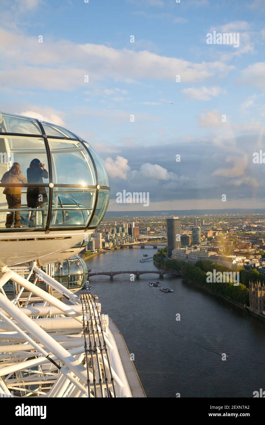 Visiting the city of london hi-res stock photography and images - Alamy