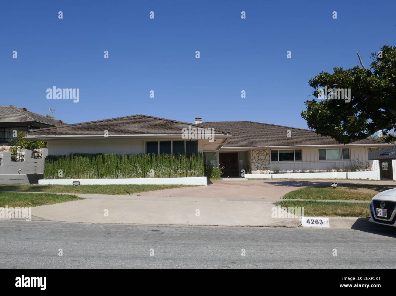 Tina turners house hires stock photography and images Alamy
