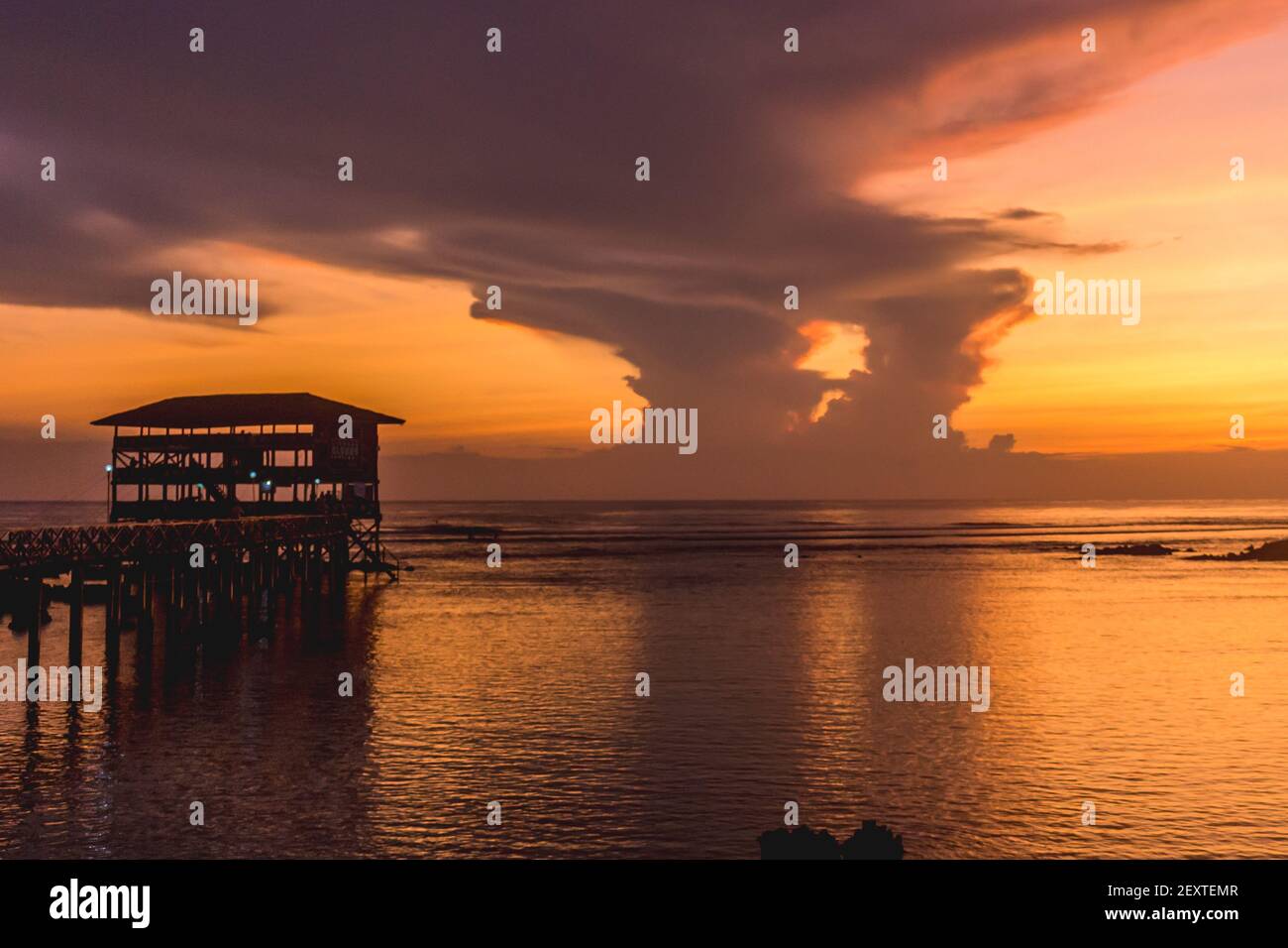 Cloud 9 Cloud9 Tower Surf Spot Siargao Island The Philippines Stock Photo