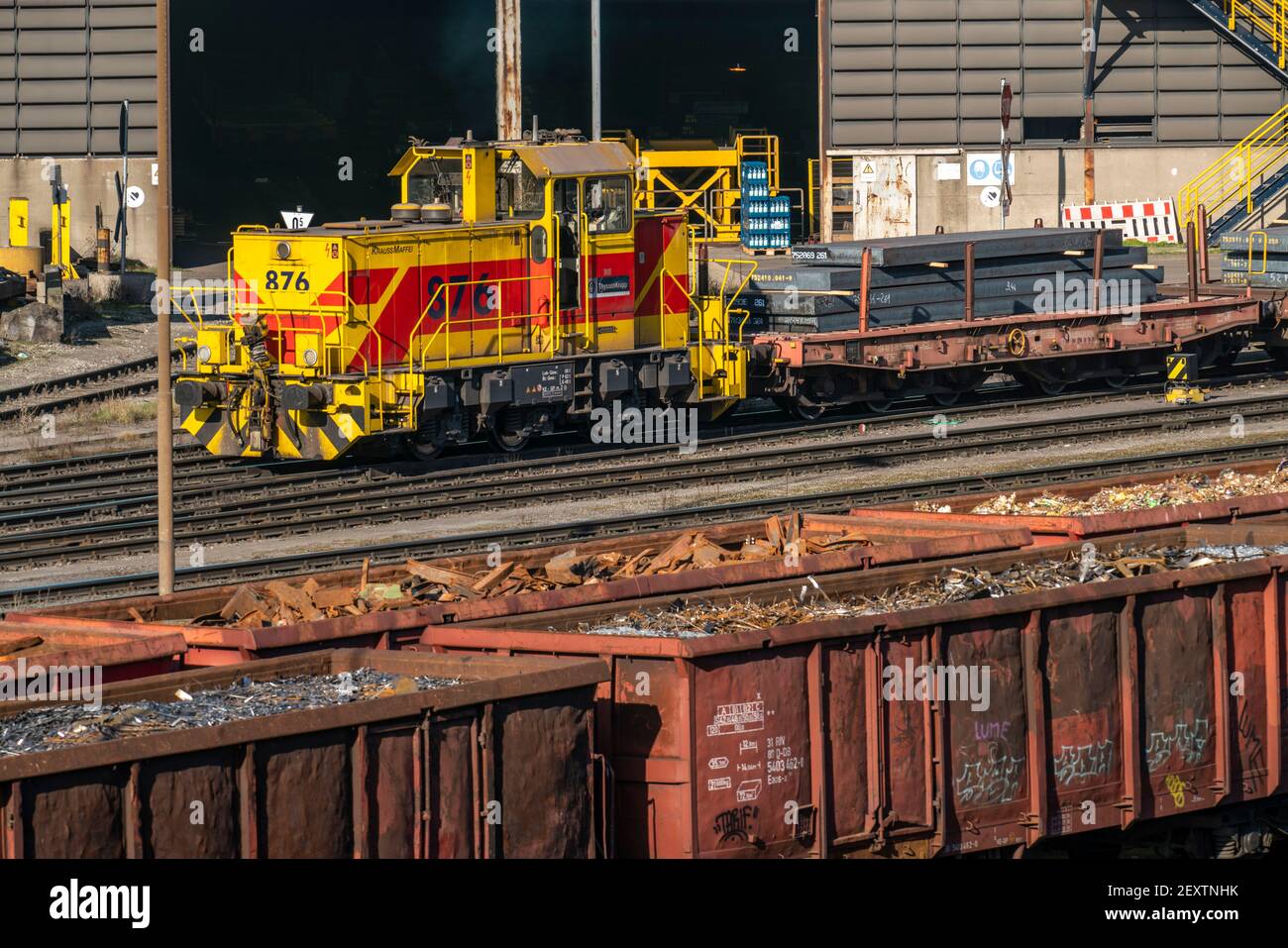 Metal scrap delivery, by rail, to HKM, Hüttenwerke Krupp-Mannesmann in Duisburg-Hüttenheim, they are remelted and processed into steel products, diese Stock Photo