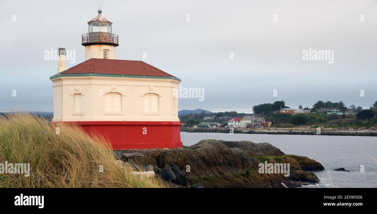 Coquille River Lighthouse Bandon Bay Oregon Pacific Ocean Inlet Stock
