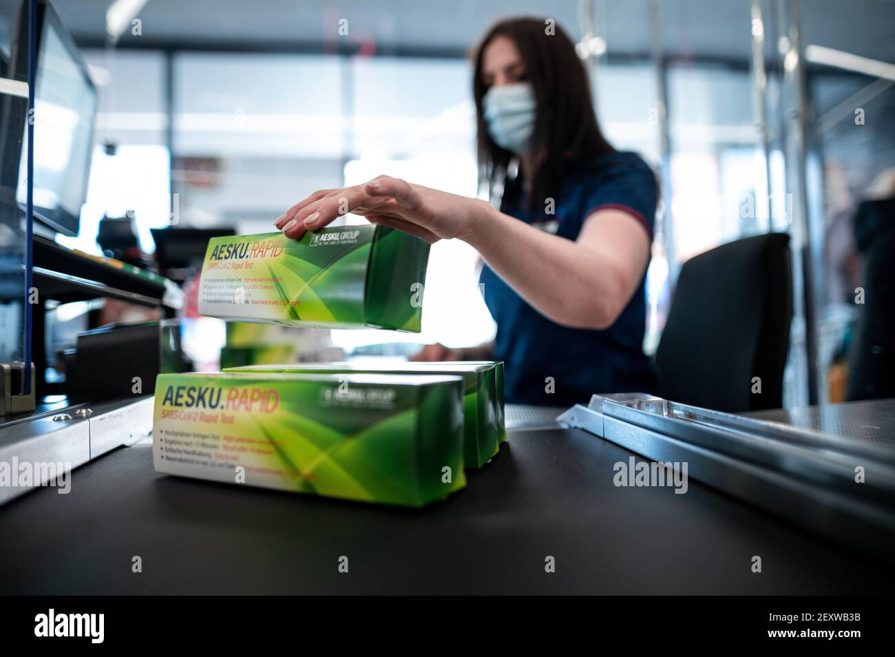 Aldi store hi-res stock photography and images - Page 25 - Alamy