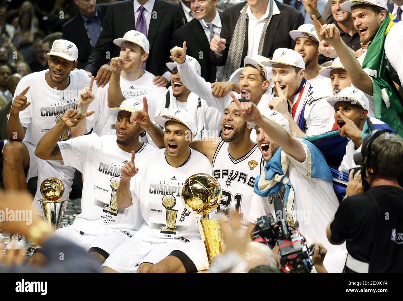 The San Antonio Spurs celebrate with the NBA Championship Larry O Brien trophy after defeating the Miami Heat 104 87 in Game 5 of the NBA Finals at the AT T Center in San Antonio