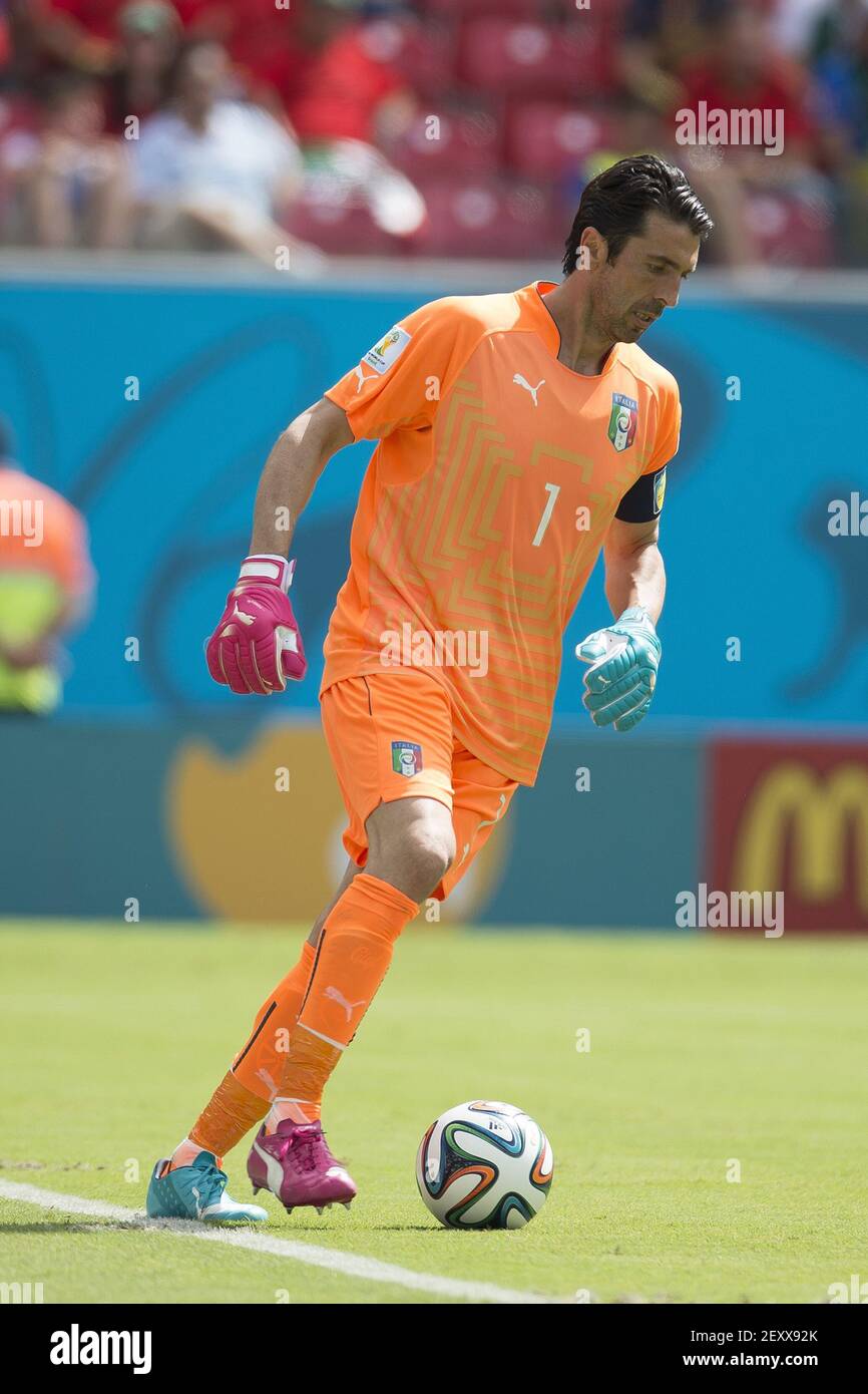 Italy's goalkeeper GIANLUIGI BUFFON during the group D 2014 FIFA World Cup soccer match between Italy and Costa Rica, in Arena Pernambuco Stadium in Recife, Brazil, on June 20, 2014. Photo by Omar Martinez/ Mexsport/ Fotoarena/Sipa USA Stock Photo