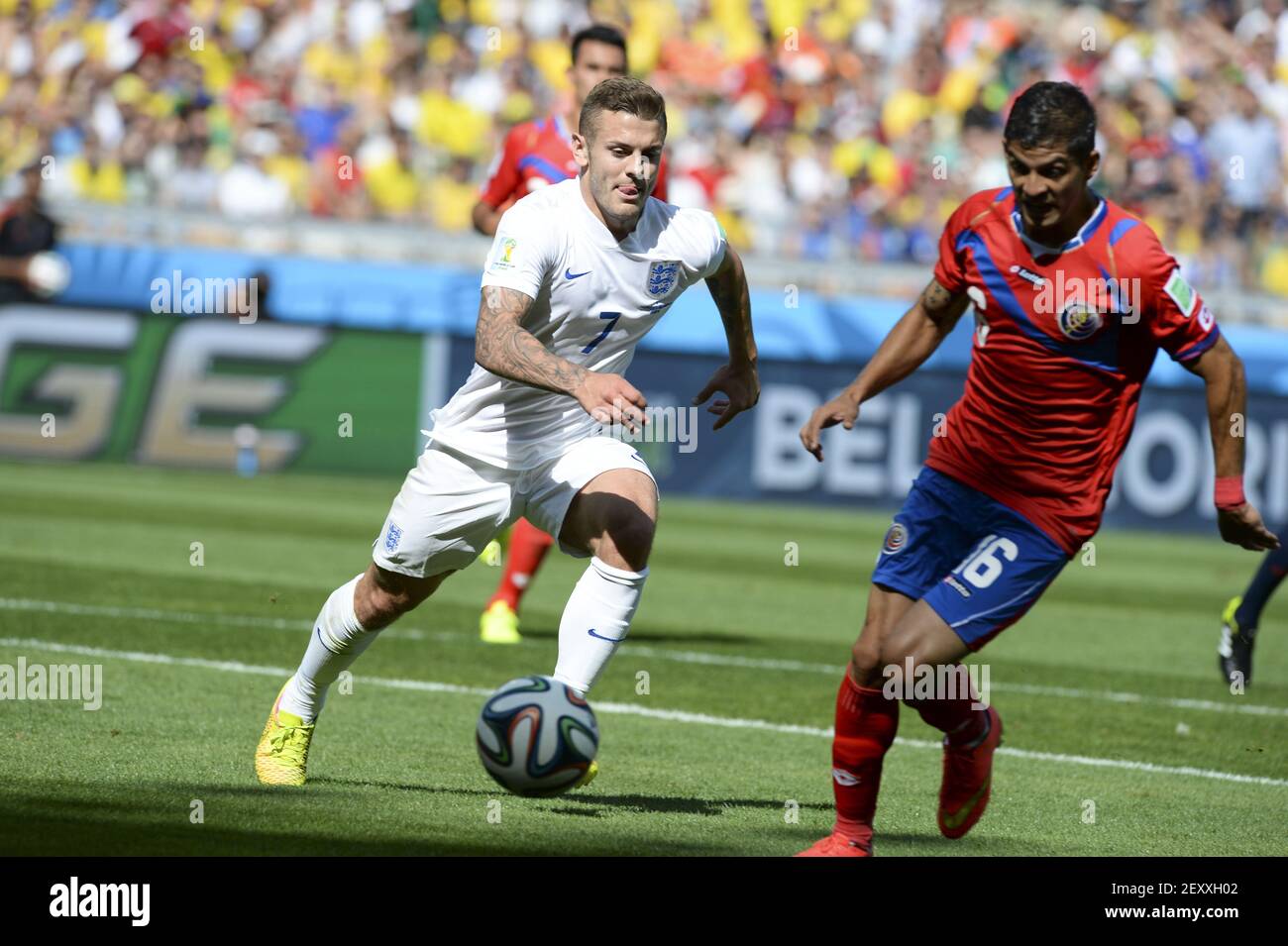 England's Jack WILSHERE (L) vies with Costa Rica's Cristian GAMBOA (R) during the group D 2014 FIFA World Cup soccer match between Costa Rica and England, in Mineirao Stadium in Belo Horizonte, Brazil, on June 24, 2014. Photo by Celso Pupo/Fotoarena/Sipa USA Stock Photo