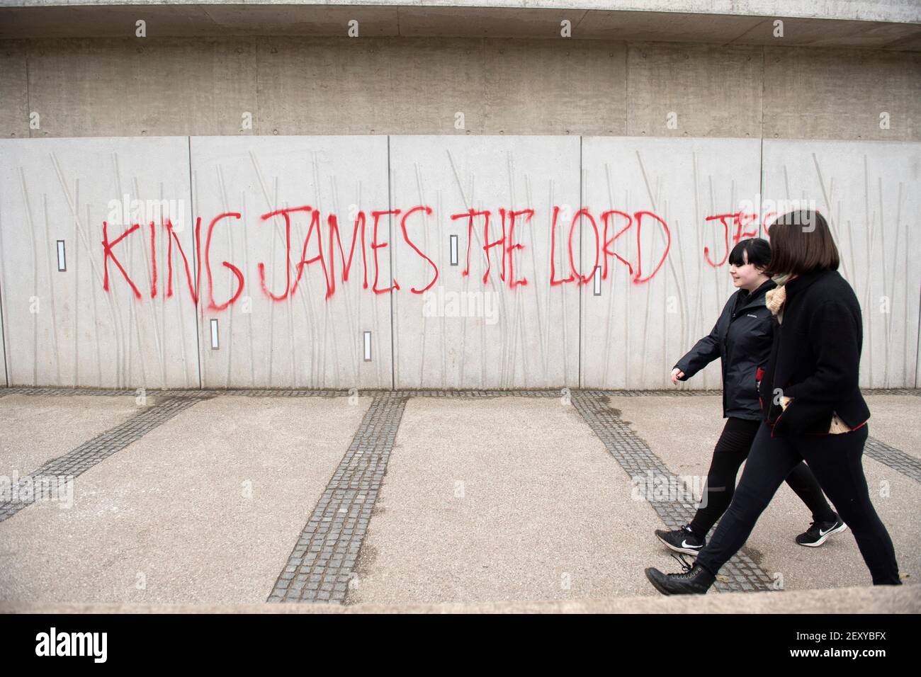 Scottish parliament spray paint hires stock photography and images Alamy