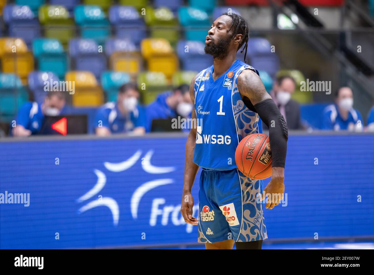 04 March 2021, Hessen, Frankfurt/Main: Matt Mobley (Fraport Skyliners, 1)  shooting a free throw. Basketball game of the easyCredit BBL between the  Fraport Skyliners and RASTA Vechta on March 4, 2021 at