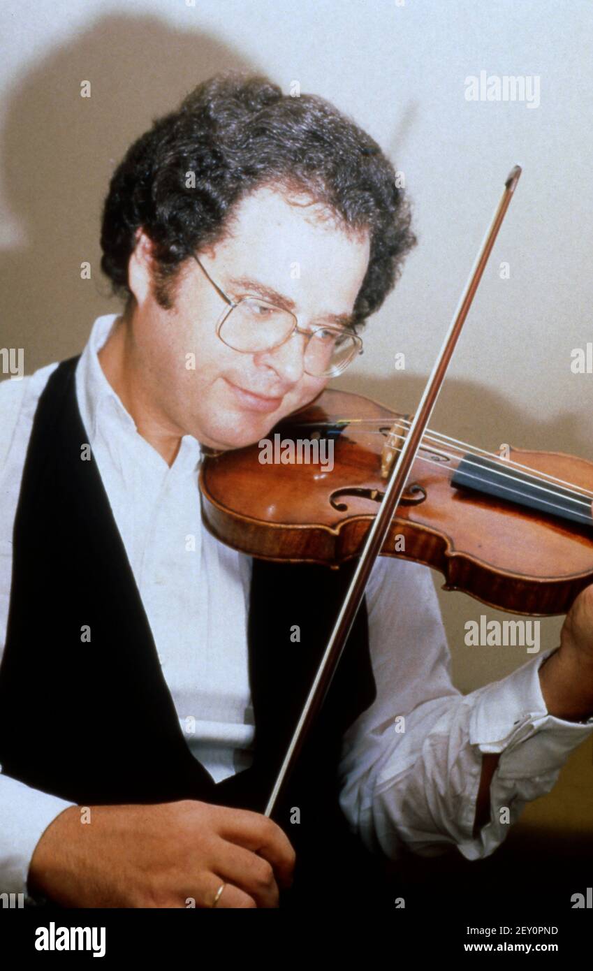Itzhak Perlman, israelischamerikanischer Violinist und Dirigent, circa 1980. Itzhak Perlman