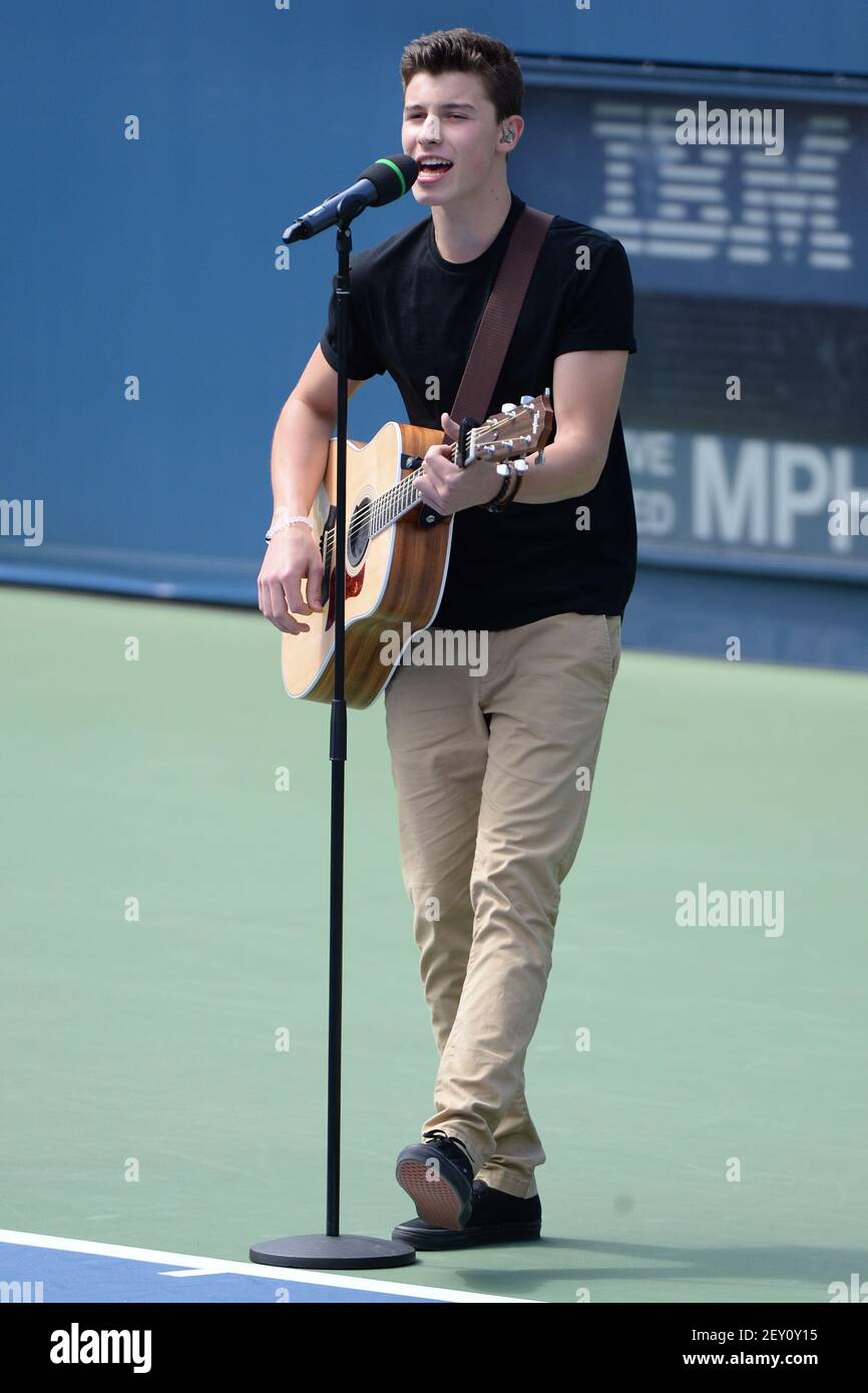 Singer Shawn Mendes performs during the 2014 Arthur Ashe Kids' day prior to  the start of the 2014 U.S. Open at USTA Billie Jean King National Tennis  Center in the New York