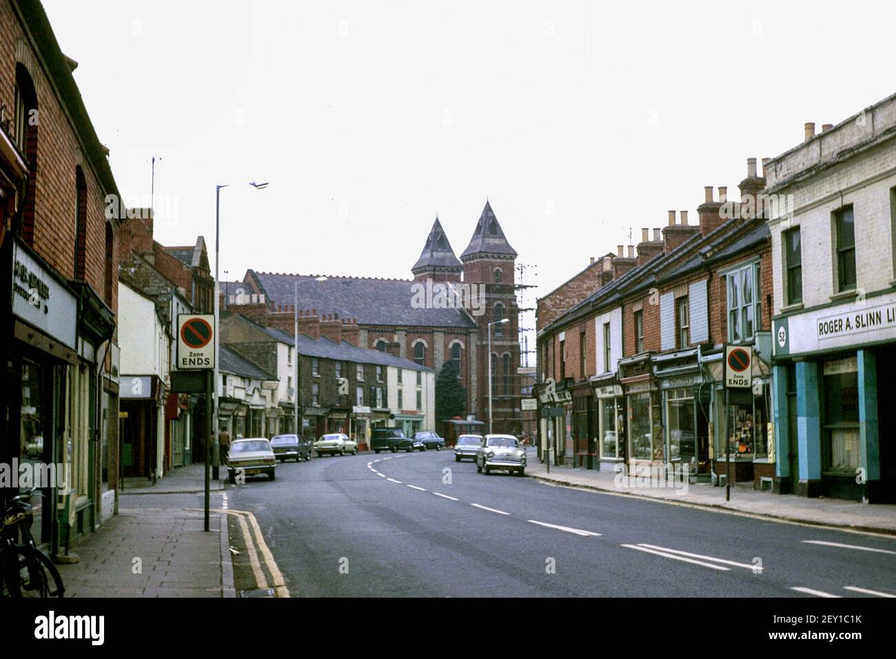 The Kettering Road, Northampton, in 1971 Stock Photo Alamy