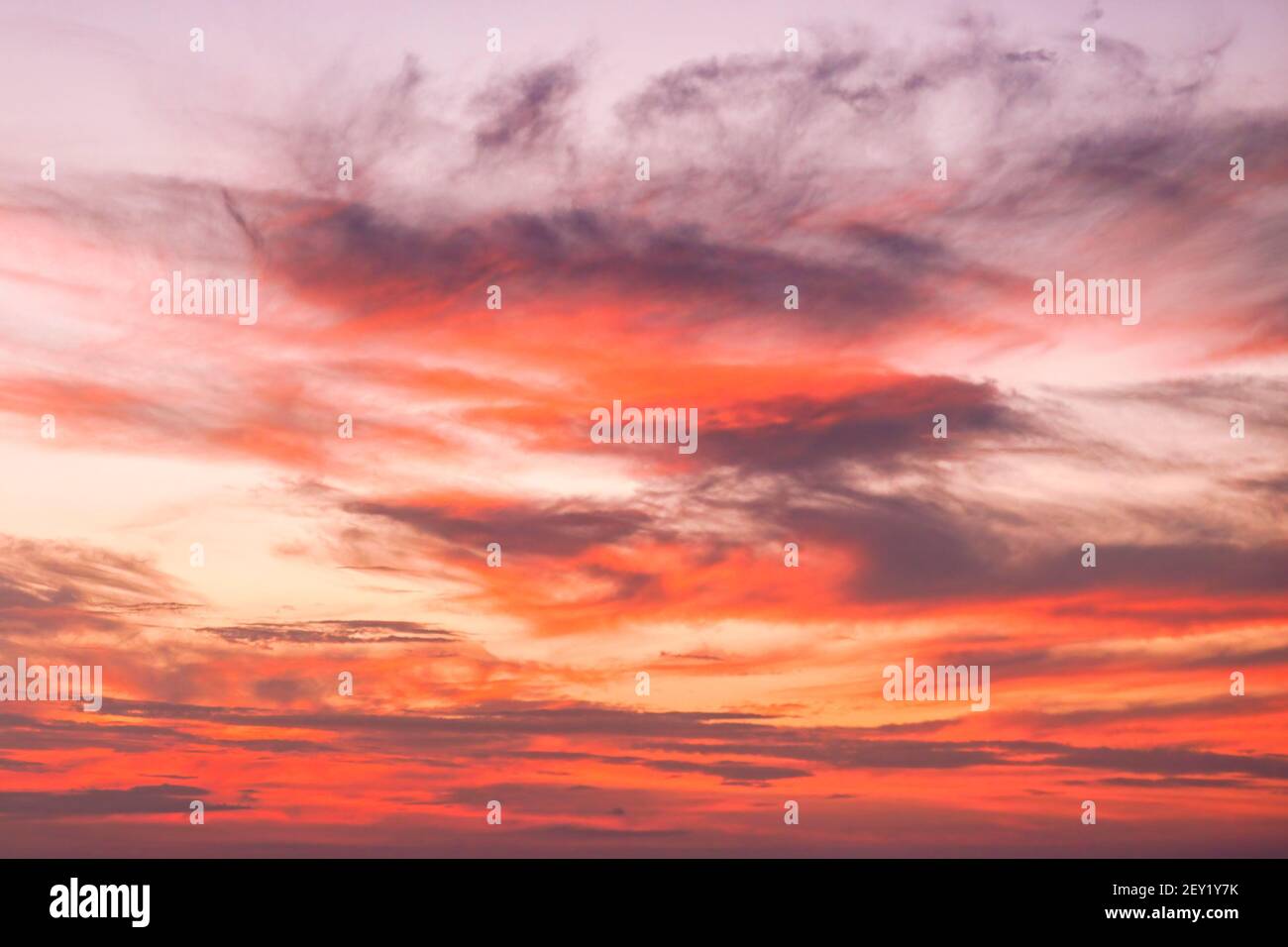 Wolken, Sonnenuntergang , Wetter, Himmel | clouds, sky, sunset, clima, forecast, weather, Stock Photo