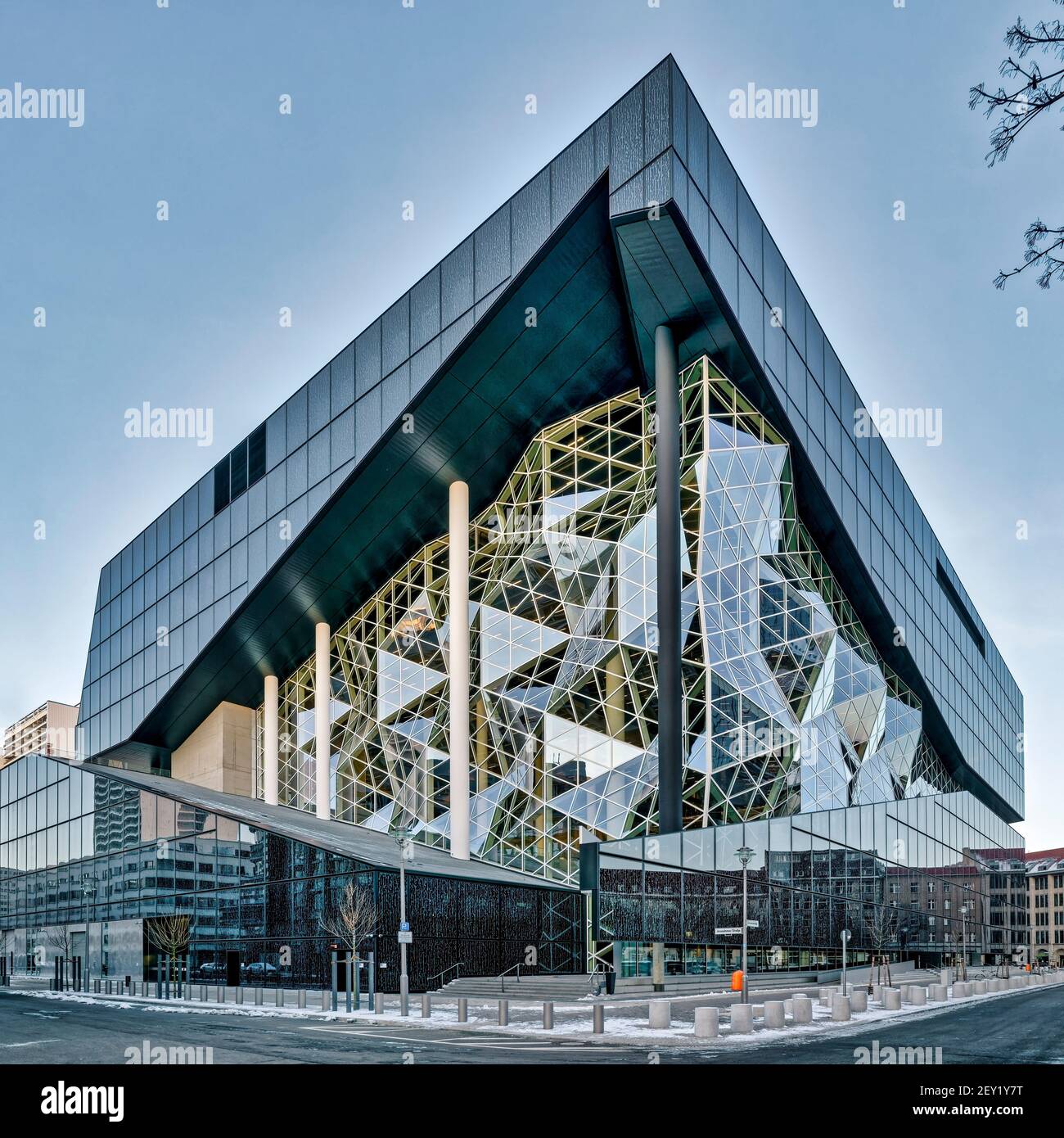 Neues Axel-Springer Verlagshaus, Architekt  Rem Koolhaas, Büro „Office for Metropolitan Architecture“ (OMA) , Aussenaufnahme , Berlin Stock Photo