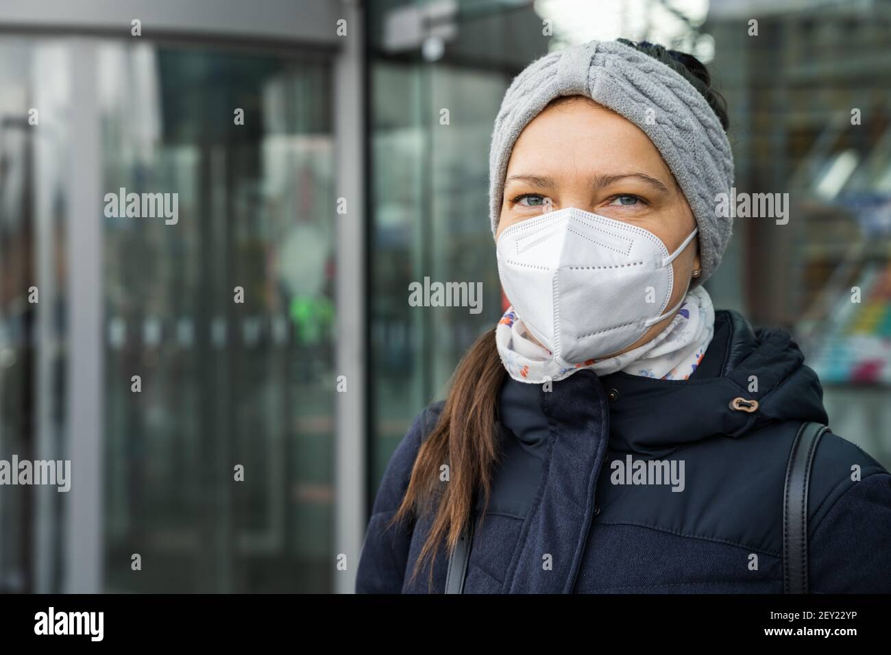 Wearing mask in public transport hi-res stock photography and images ...