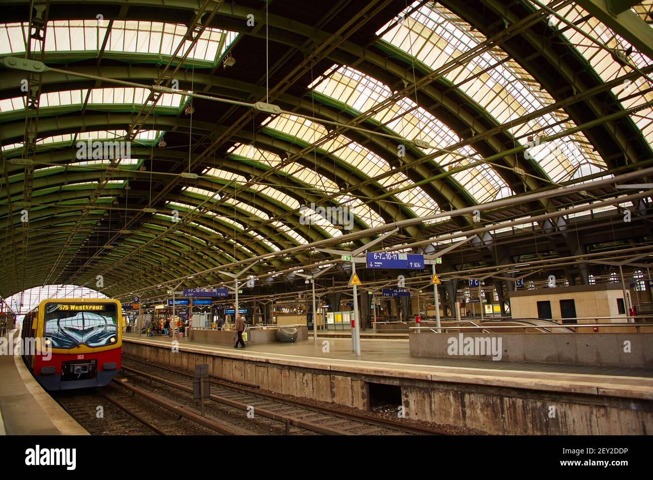 Berlin East railway station Stock Photo Alamy