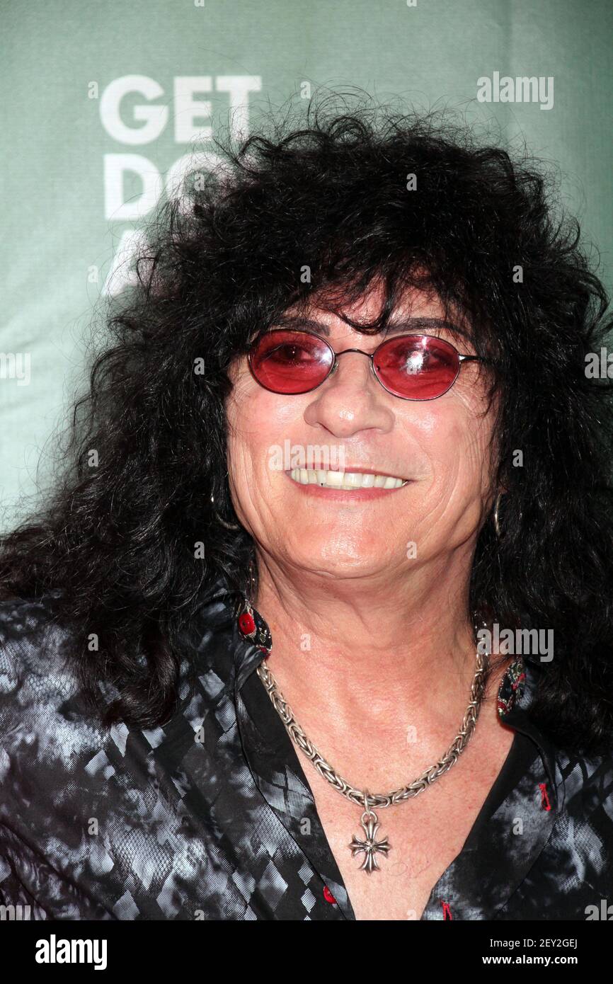 Paul Shortino Tribute To Fallen Heroes Of 911 With A Special VIP Event ...