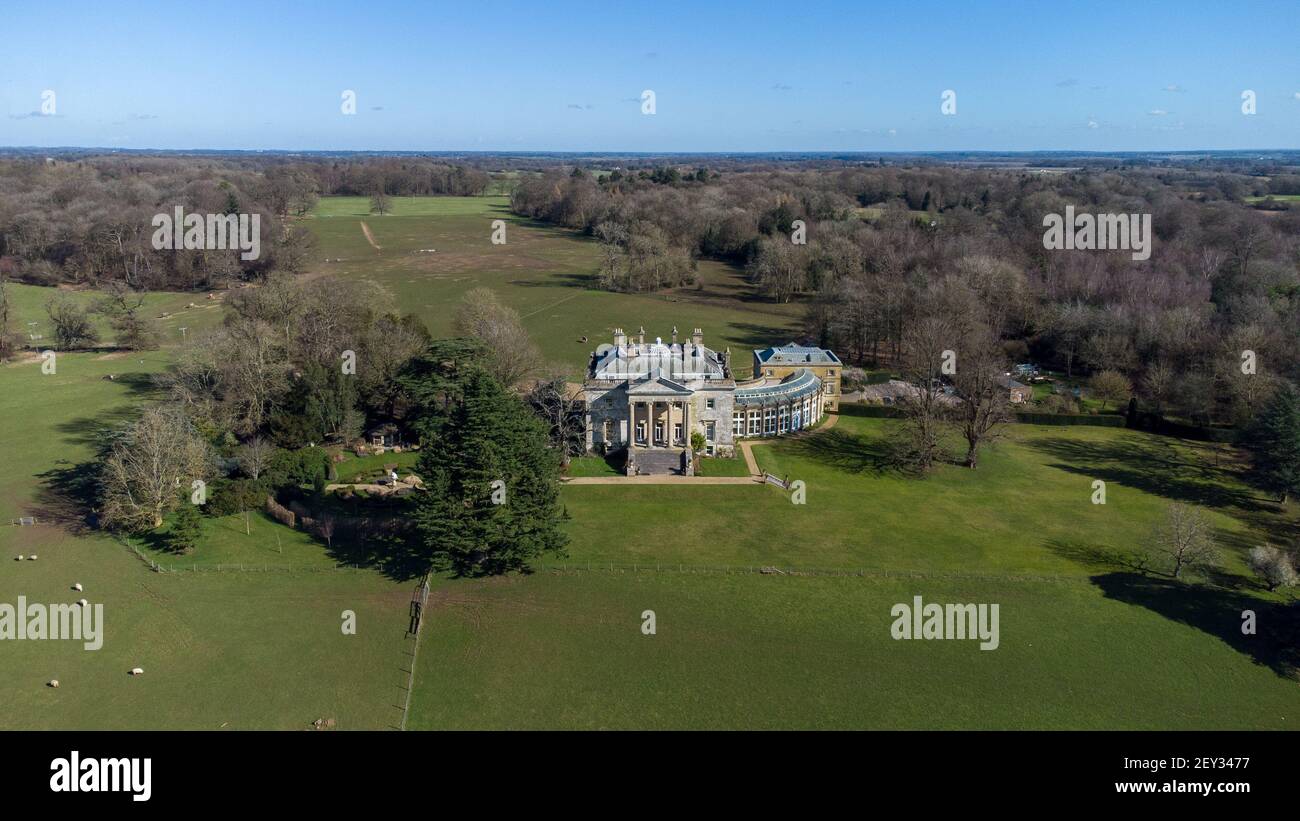 Large manor house shot hi-res stock photography and images - Alamy