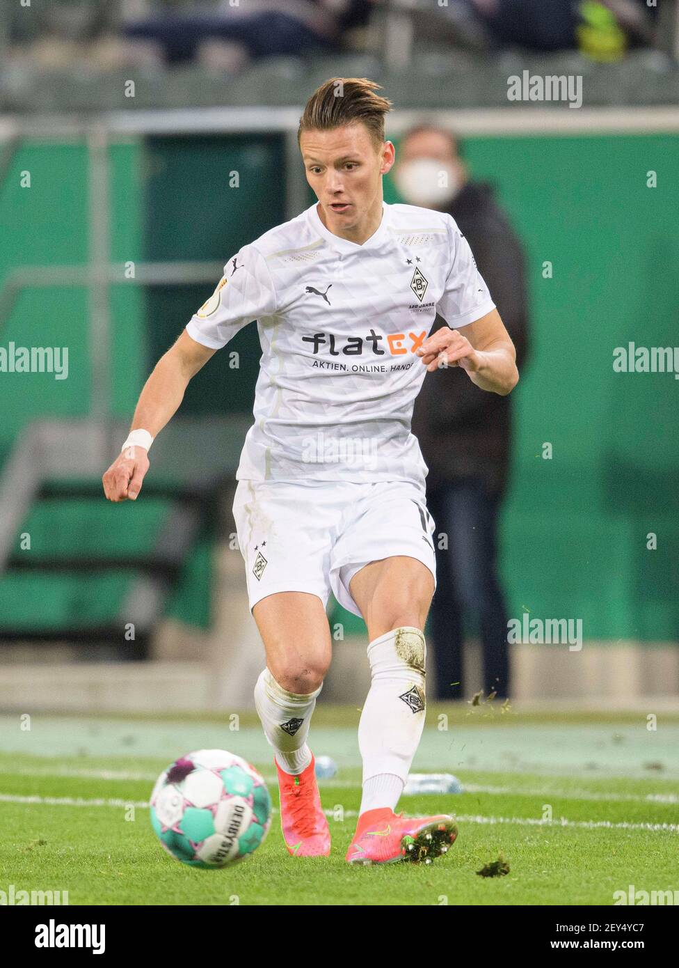 Hannes WOLF (MG) action, soccer DFB Pokal quarter finals, Borussia ...