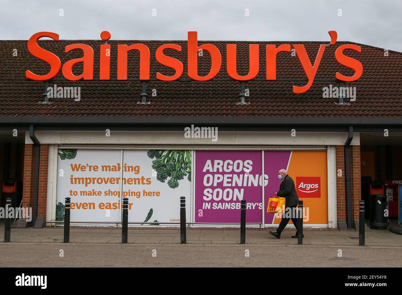 Sainsburys superstore hires stock photography and images Alamy