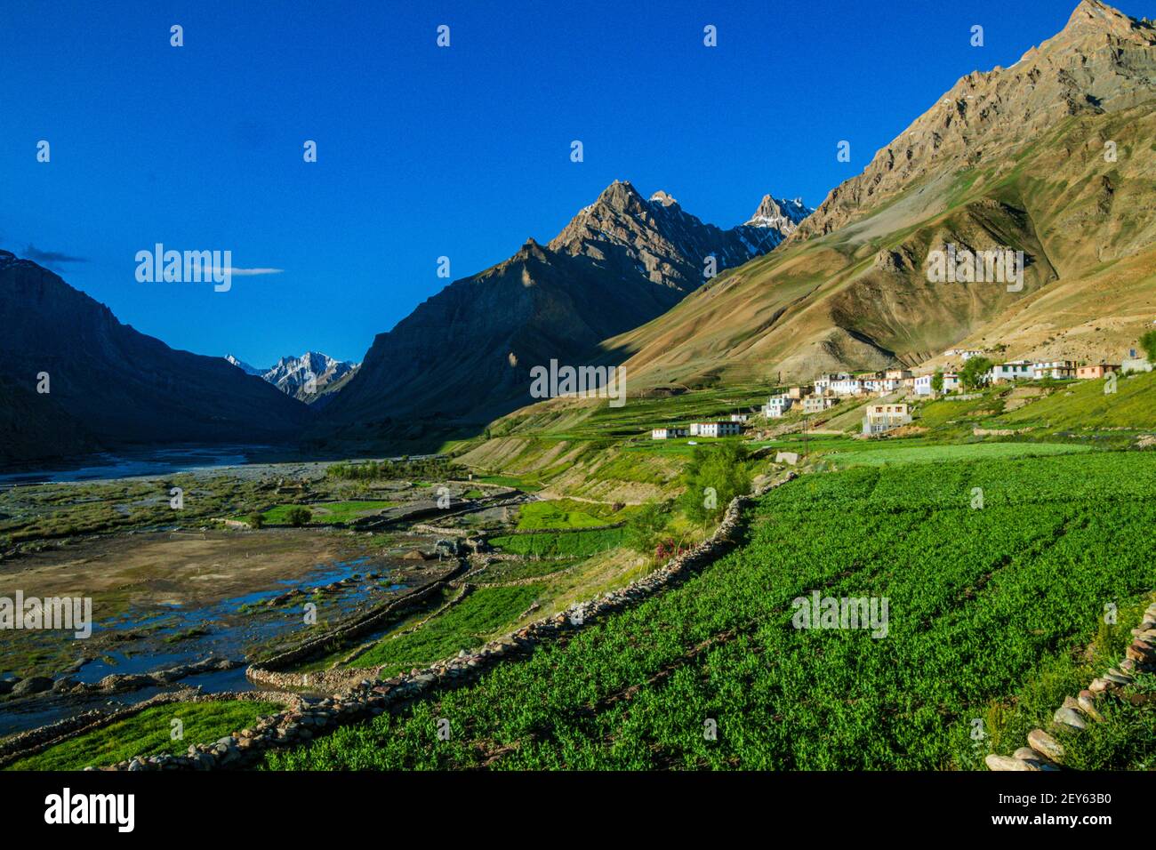 Pin valley hi-res stock photography and images - Alamy