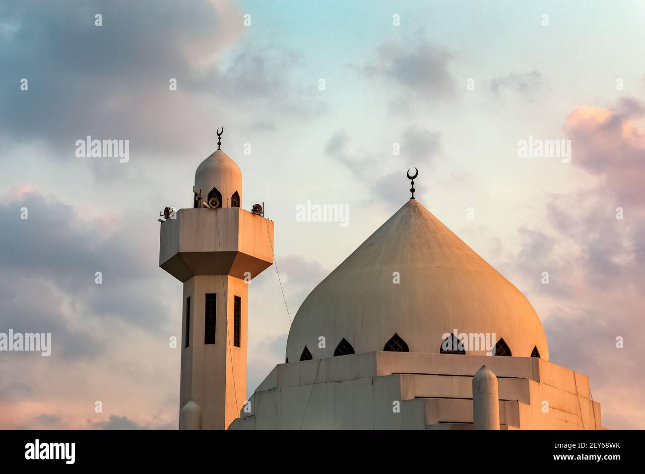 Beautiful Mosque top view in Al Khobar corniche Saudi Arabia Stock Photo -  Alamy