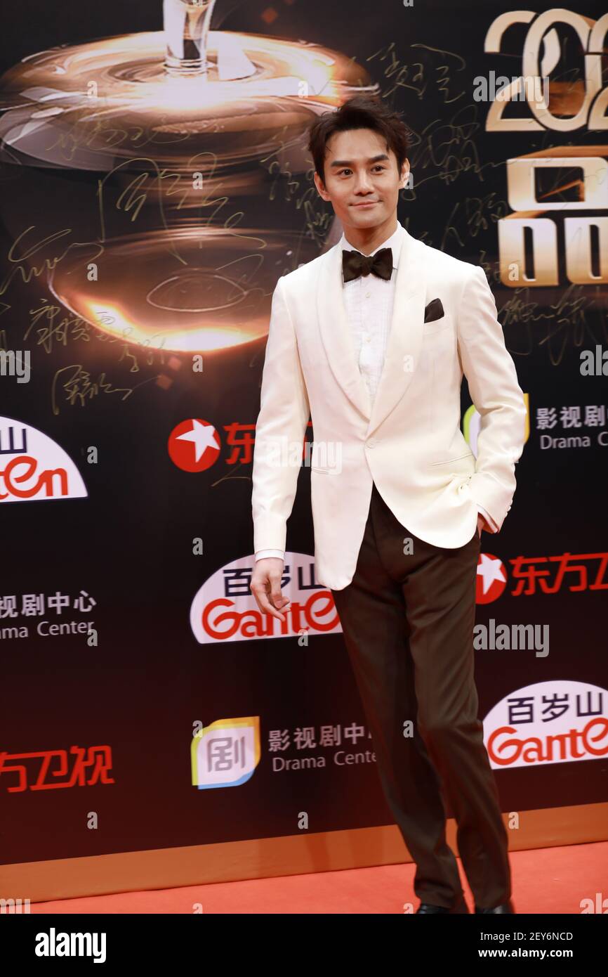 Chinese actor Wang Kai shows up at the red carpet for the 2021 ...