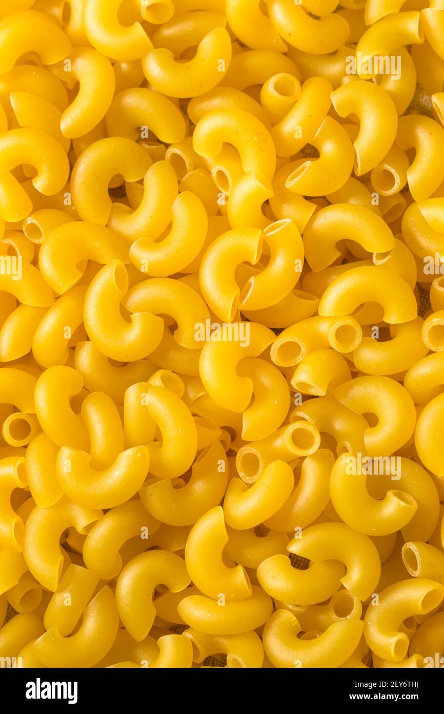 Elbow pasta hi-res stock photography and images - Alamy