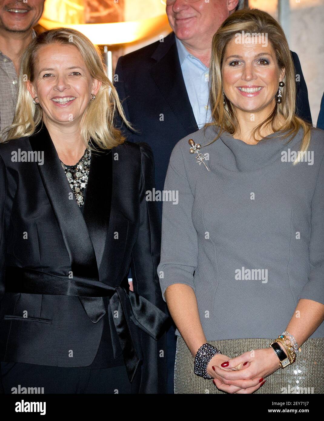 10-12-2014 AMSTERDAM - Queen Maxima and Princess Mabel attend the award ceremony of the Prince Claus Prize 2014 to Columbian artist and plant expert Abel RodrÃguez at the Royal Palace in Amsterdam (Photo by Robin Utrecht/Sipa USA) Stock Photo