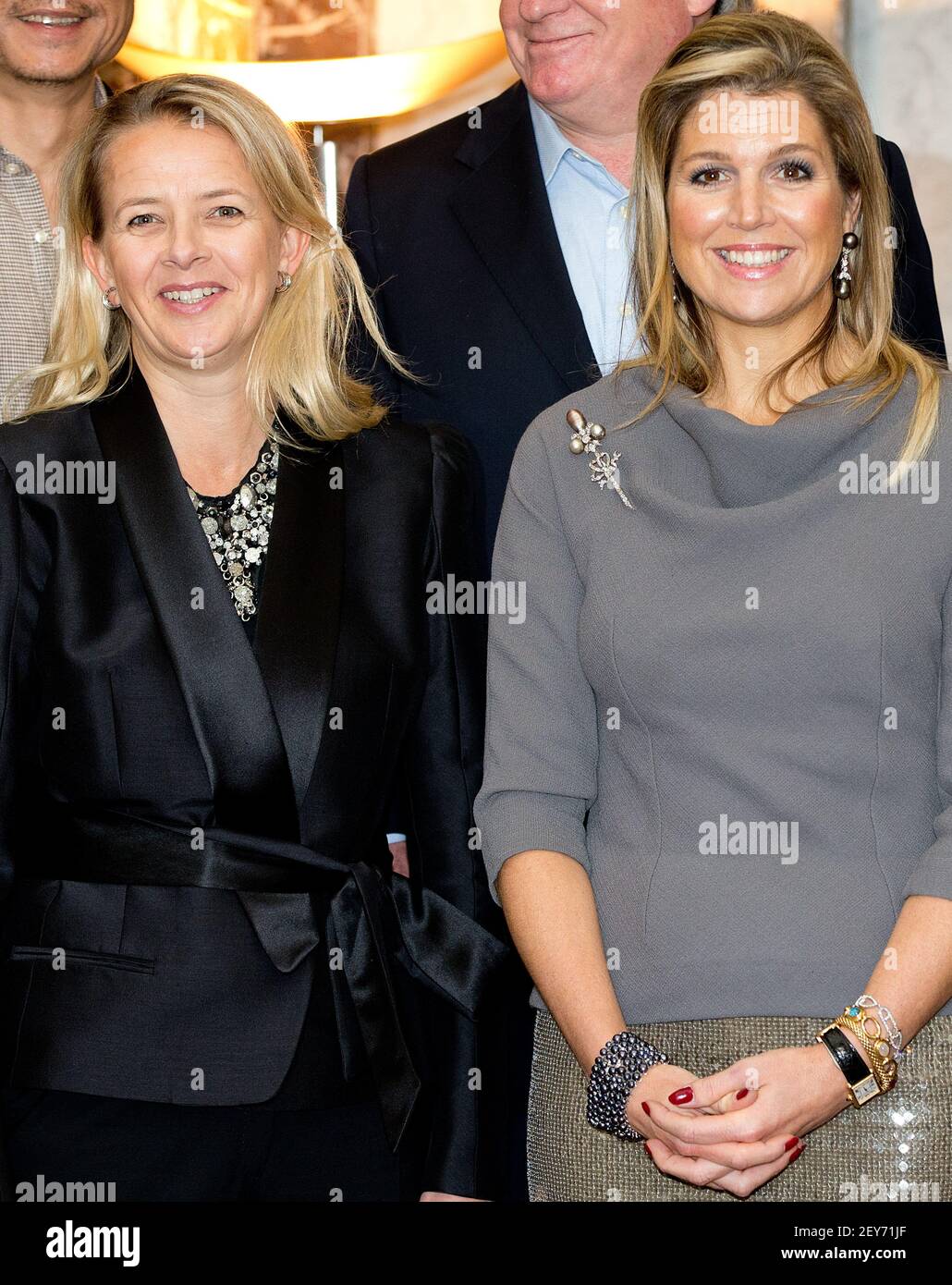 10-12-2014 AMSTERDAM - Queen Maxima and Princess Mabel attend the award ceremony of the Prince Claus Prize 2014 to Columbian artist and plant expert Abel RodrÃguez at the Royal Palace in Amsterdam (Photo by Robin Utrecht/Sipa USA) Stock Photo