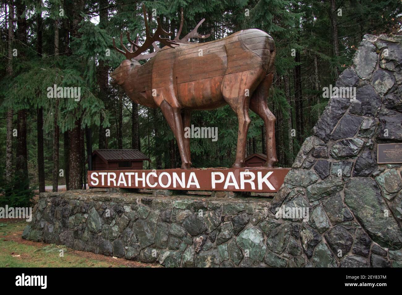 Vancouver Island, Canada - November 17,2020: View of welcome sign Strathcona Park with forest in the background Stock Photo